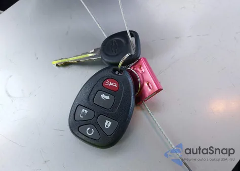 2013 Chevrolet Silverado 1500 Lt from USA, damaged, VIN 3GCPCSE09DG243804